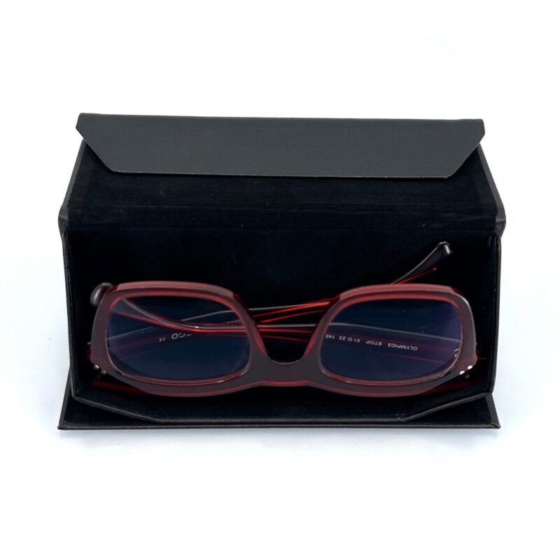 Triangle II - Folding Case - Image 2